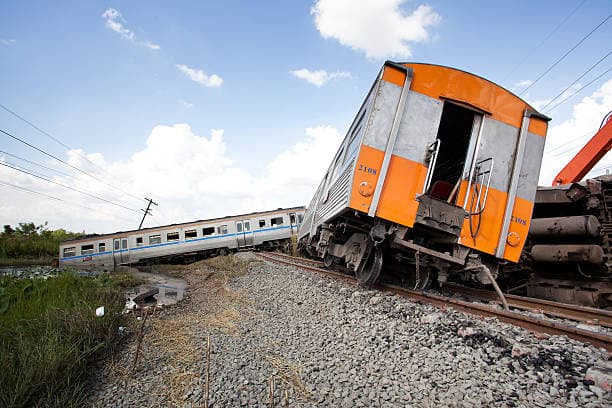 Safe and Incident-Free: Ten-Car Train Derailment in Northern Cook, Minnesota