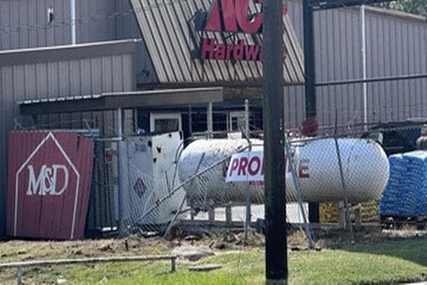 Vehicle Collision Causes Propane Tank and Gas Line Damage in Vidor, Texas