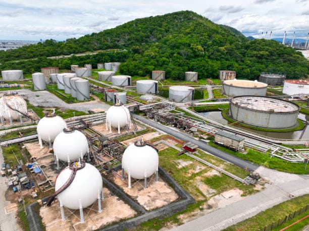 Setting Up a Propane Manufacturing Plant: Key Considerations