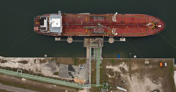 Supertanker Shortage Deepens as Sinokor Expands VLCC Fleet